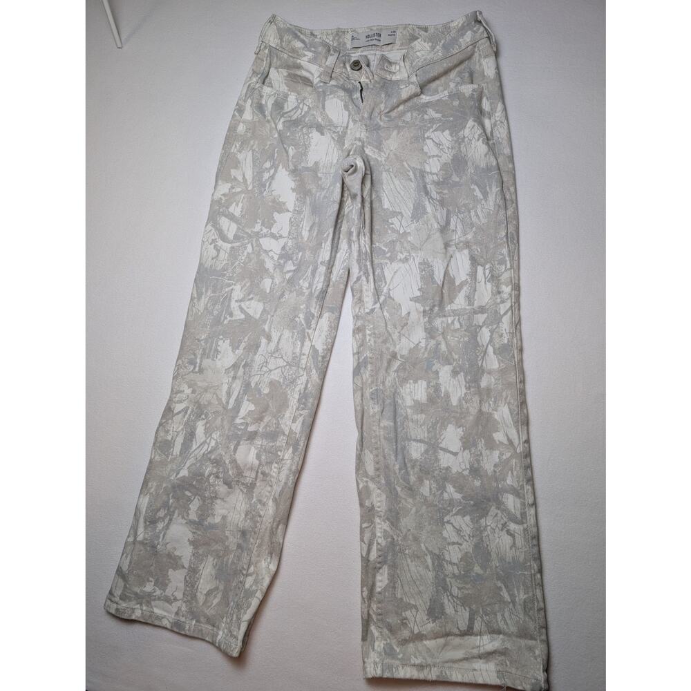 Hollister Low-Rise Baggy White Beige Jeans Size W25 0R